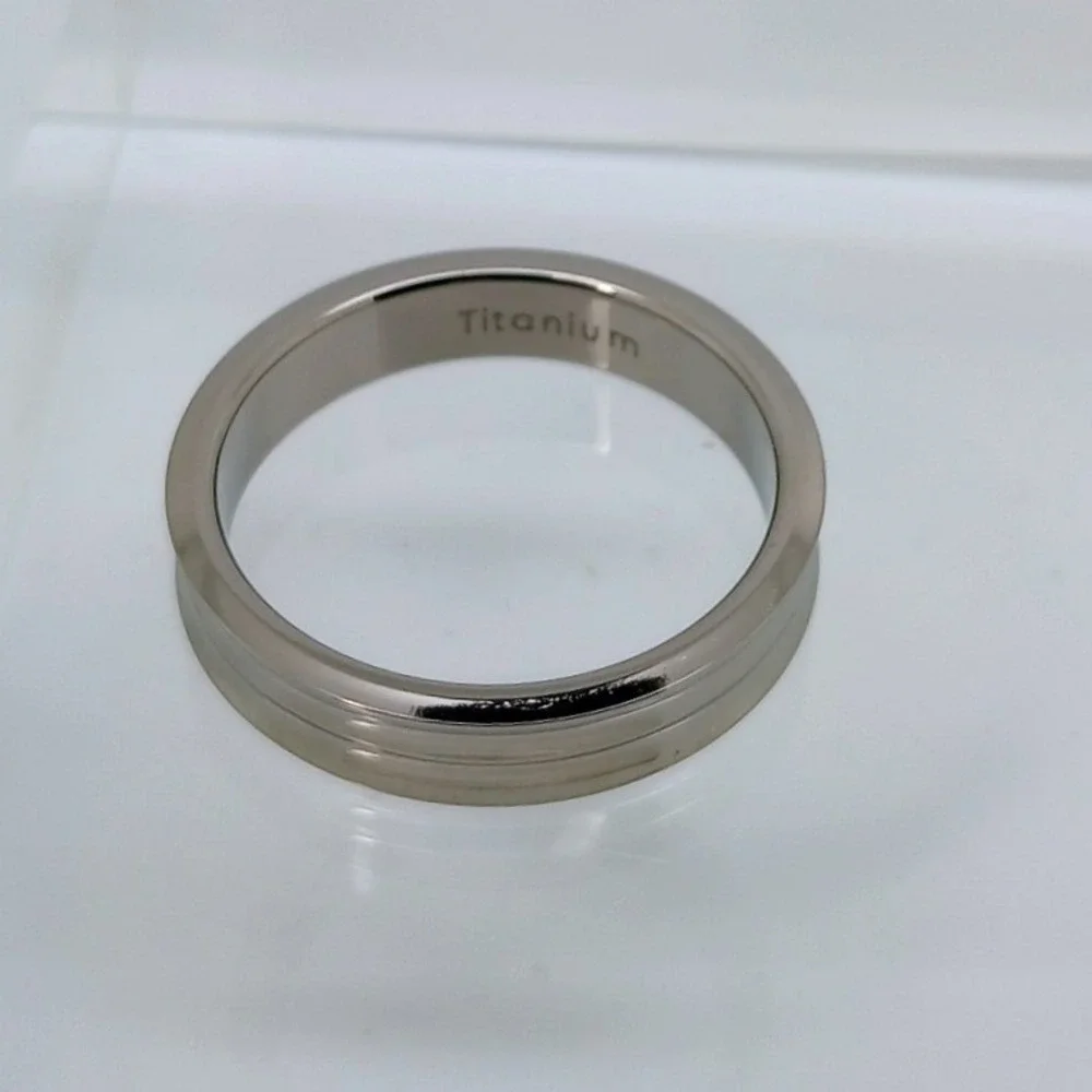 Vintage 1990s Titanium Ring Band Size 11 Silver Double Groove Concave 5mm NOS
